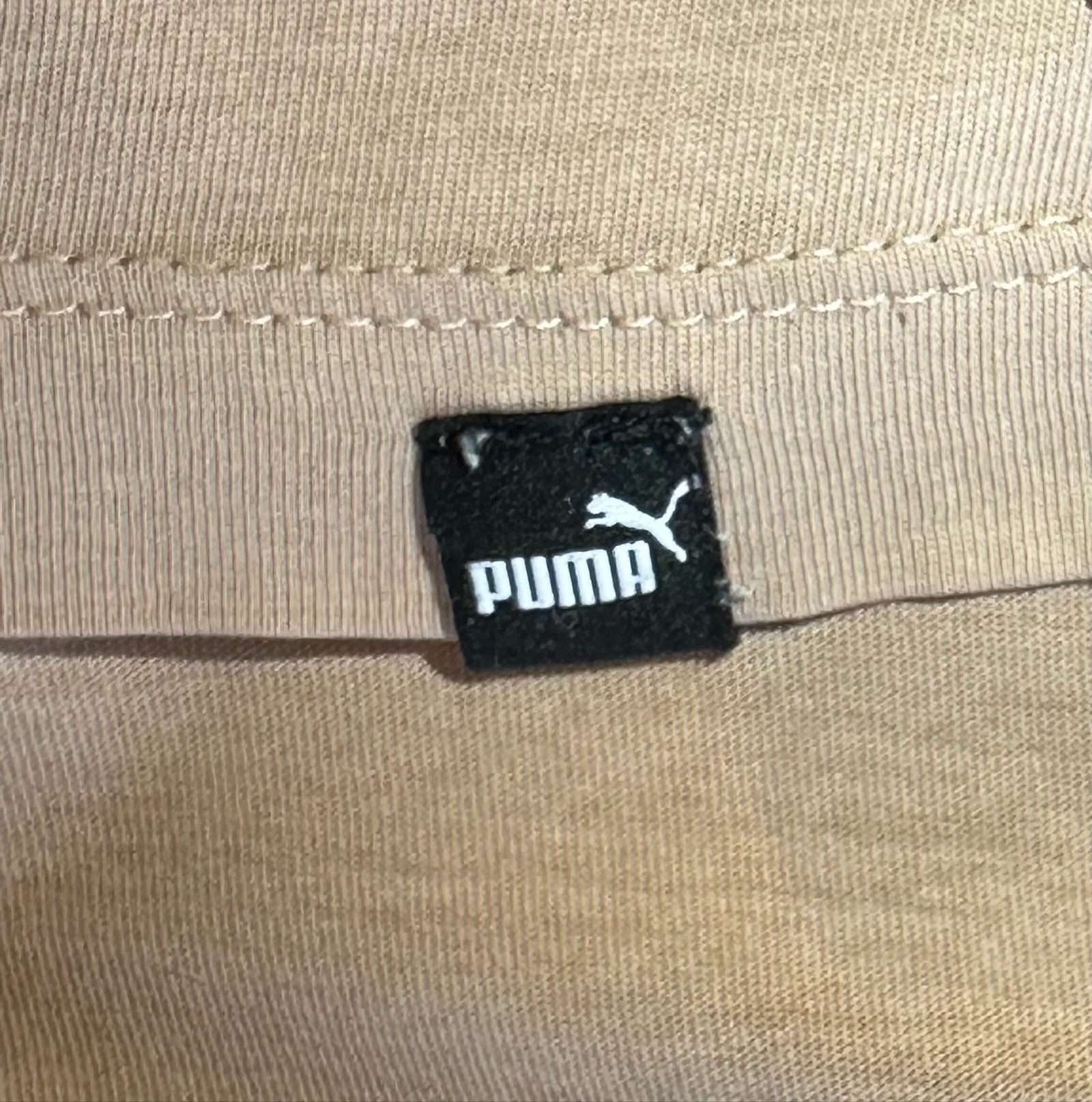 Camiseta Puma com logo bordado – Tamanho PP – Original – photo 5